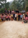 Hình ảnh đoàn từ thiện đến thăm các cháu ở điểm trường Phì Sua
